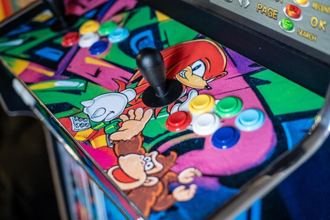 Capsule Art Deco - Jacuzzi - Netflix - Home Cinema - Arcade De Jeux & Nintendo Switch - 2 Chambres - Filet Suspendu Valenciennes Buitenkant foto