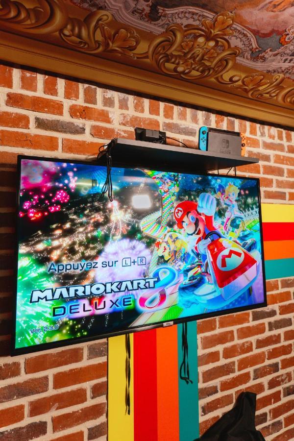 Capsule Art Deco - Jacuzzi - Netflix - Home Cinema - Arcade De Jeux & Nintendo Switch - 2 Chambres - Filet Suspendu Valenciennes Buitenkant foto